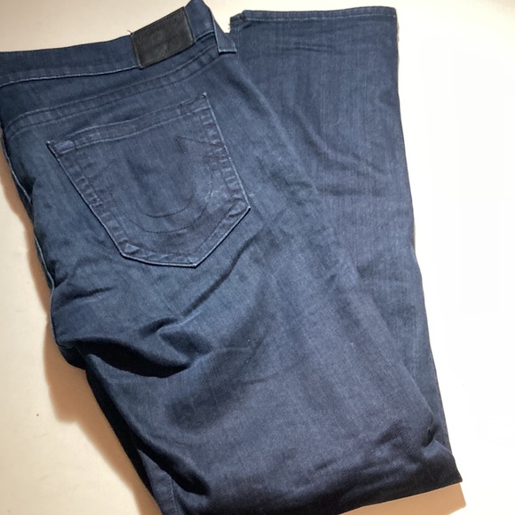 True Religion Relaxed Slim (GENO) 38W • 32L - Picture 9 of 11